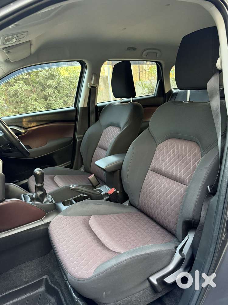 Maruti Suzuki Grand Vitara 1.5 Delta Cng, 2024, Petrol