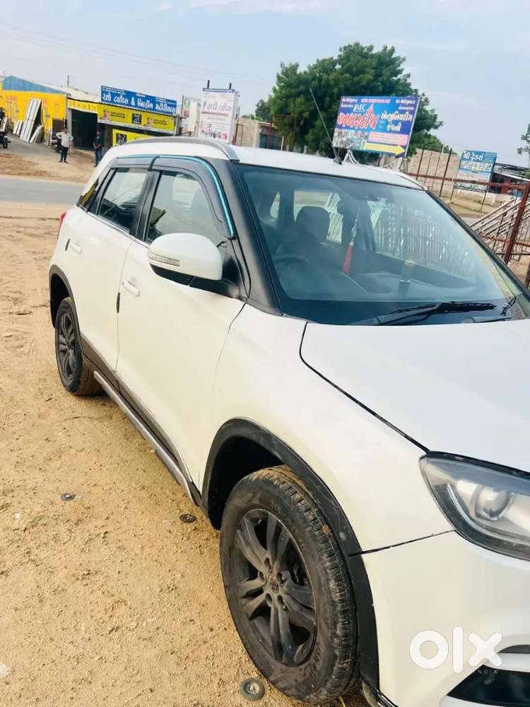 Maruti Suzuki Brezza 2017 Year