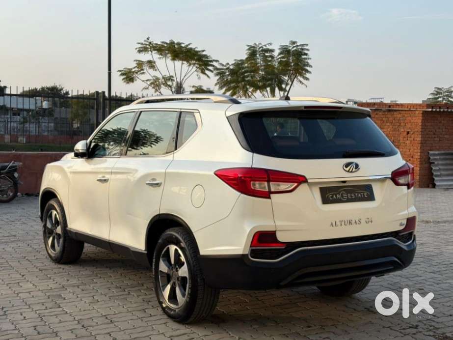 Mahindra Alturas G4 4x4 At, 2018, Diesel