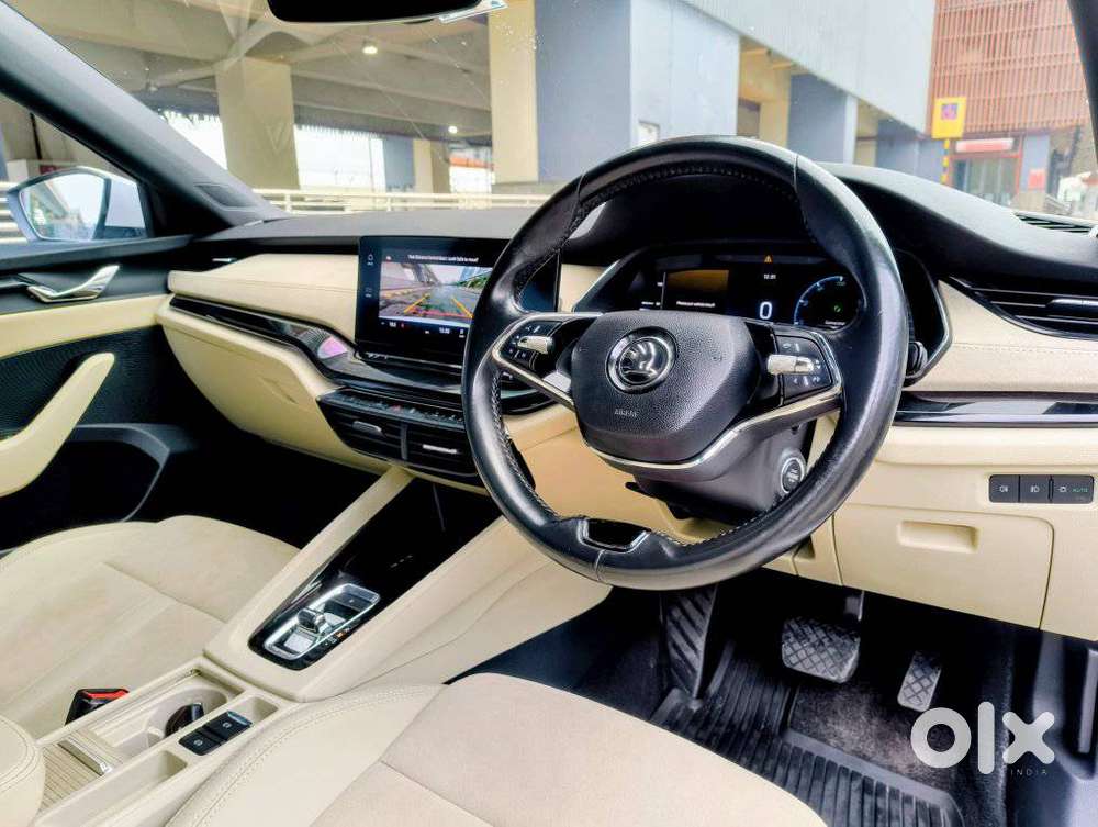 Skoda Octavia 2.0 Style Tsi At, 2022, Petrol