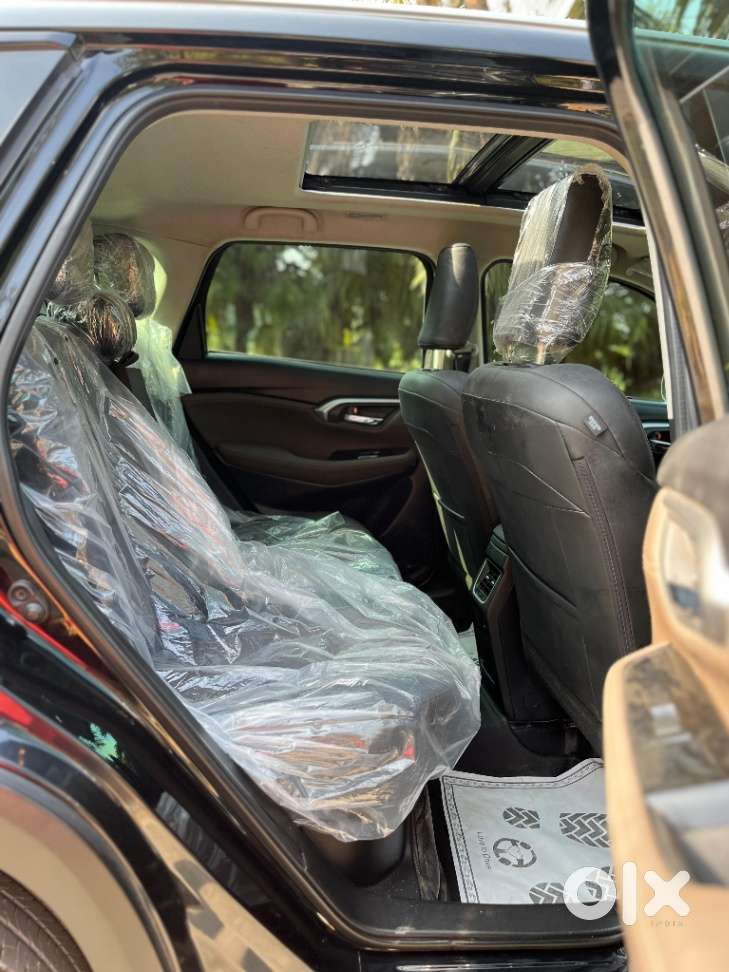 Toyota Urban Cruiser Hyryder 1.5 V Hybrid, 2024, Petrol