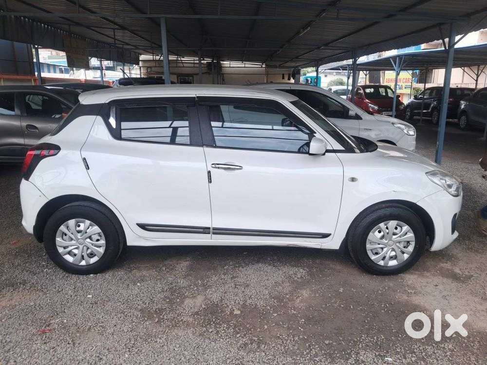 Maruti Suzuki Swift Lxi Optional-o, 2020, Petrol