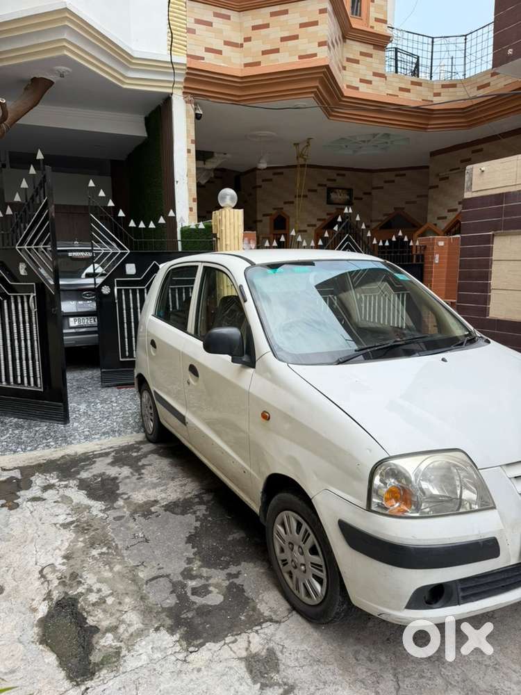 Reliable Hyundai Santro Xing 2010 (purchased 2011)  Highly Maintained