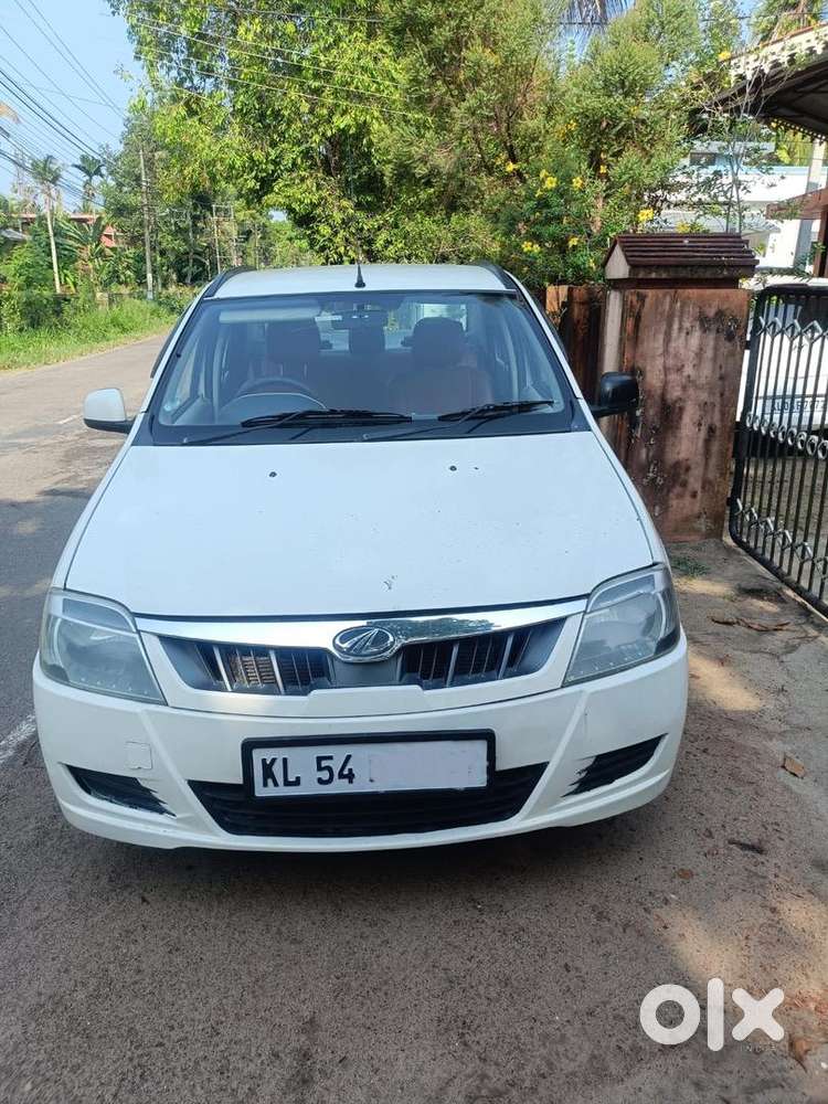 Neat Sedan With Great Mileage.