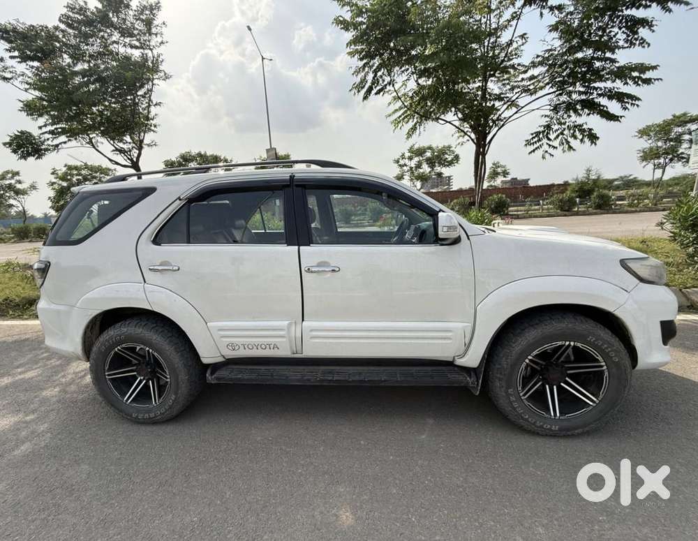 Toyota Fortuner 3.0 4x2 Automatic, 2014, Diesel