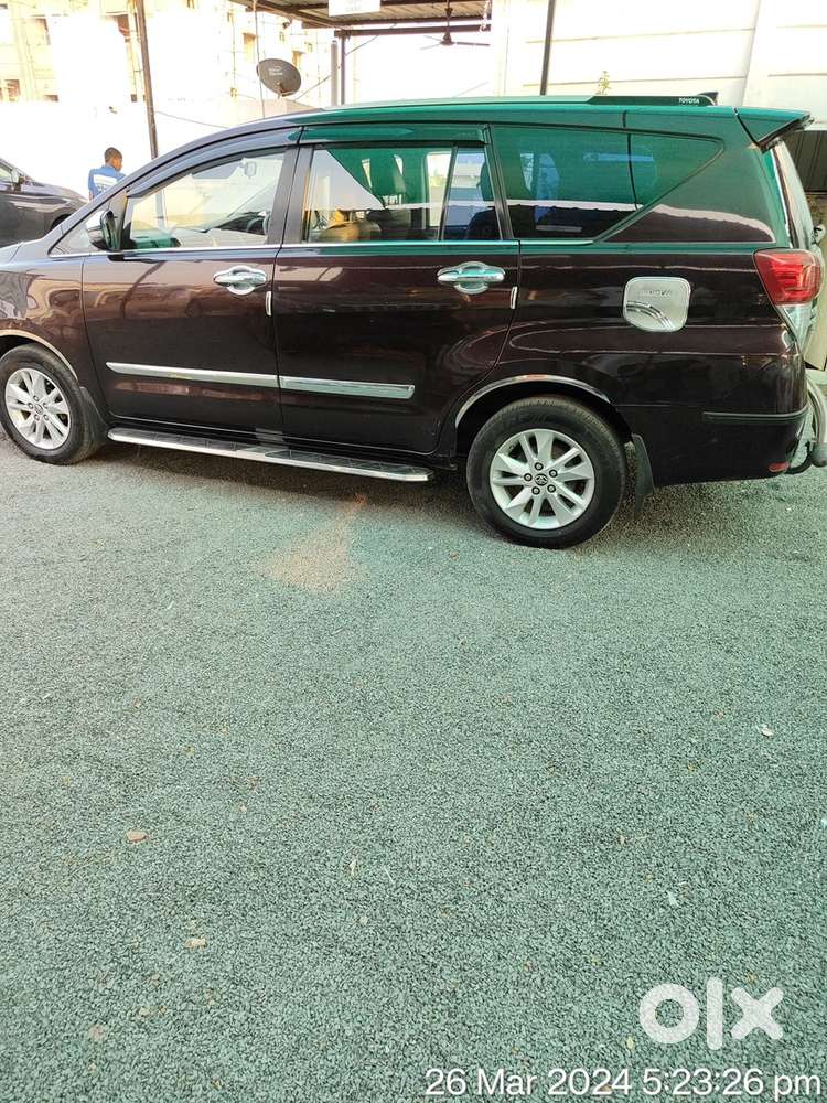 2019 Toyota Innova Crysta