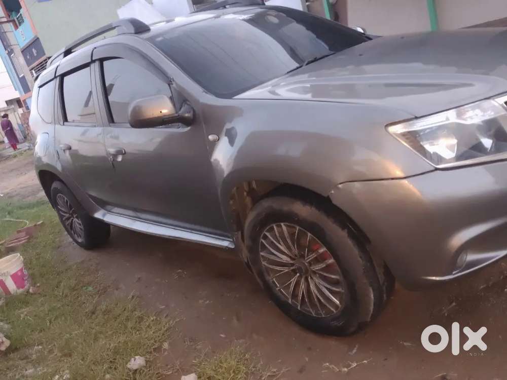 Nissan Terrano Diesel 2014 Manual Premium