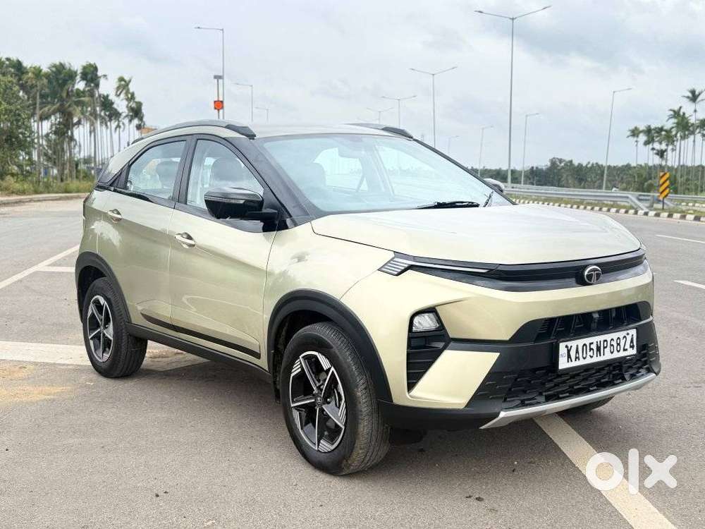 Tata Nexon Creative 1.2 Revotron Petrol 6 Amt Dt, 2025, Petrol