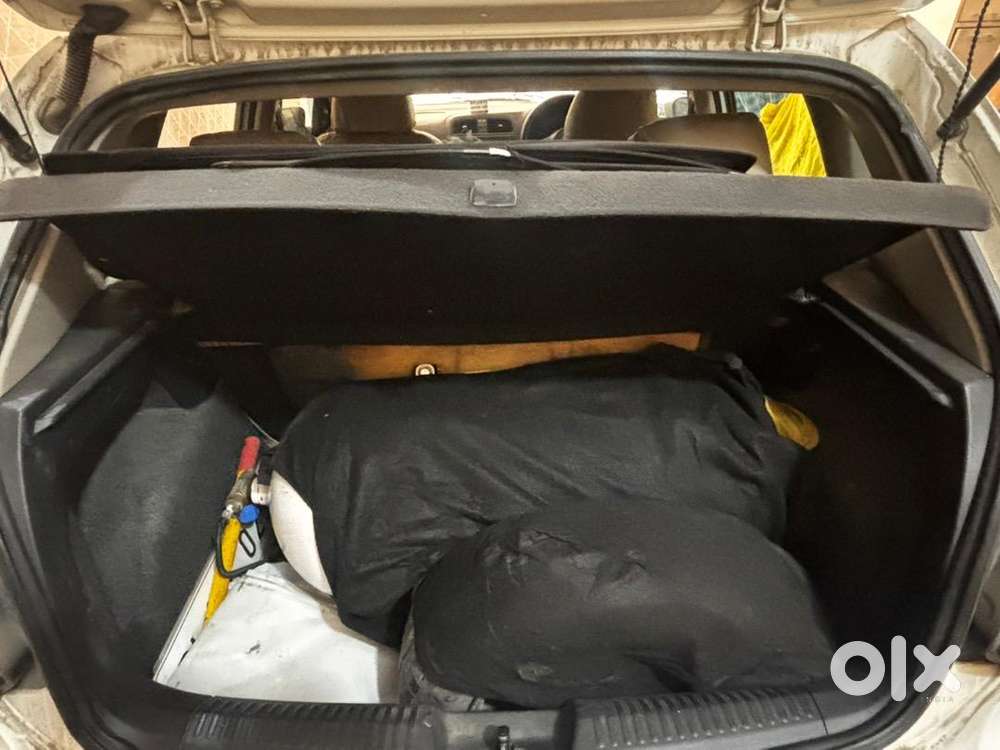 Volkswagen Polo 2012 Cng & Hybrids Well Maintained