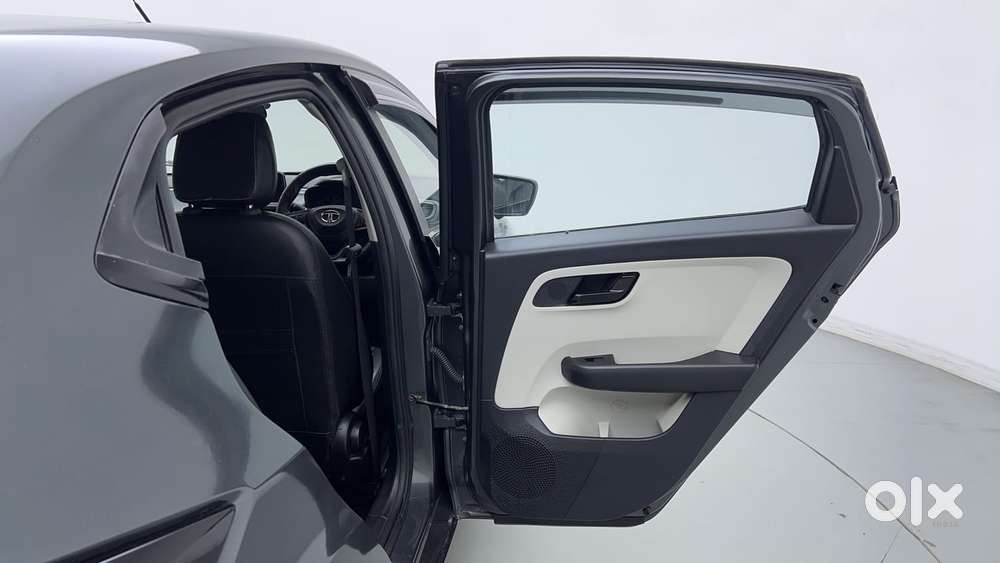 Tata Altroz 1.5 Xt Diesel, 2023, Diesel