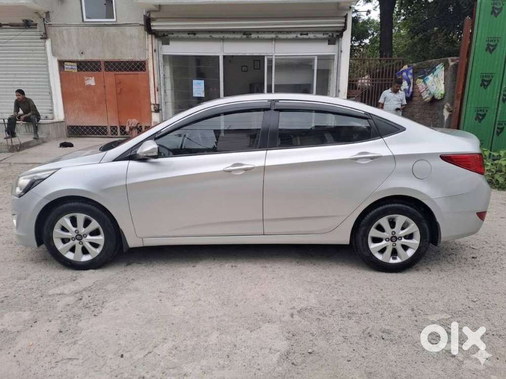 Hyundai Verna Vtvt 1.6 Sx, 2015, Petrol