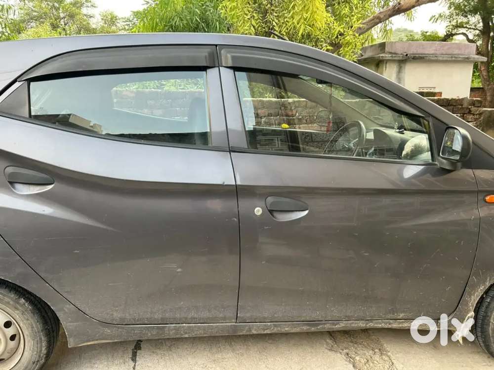 Hyundai Eon Era 2017 Petrol Manual