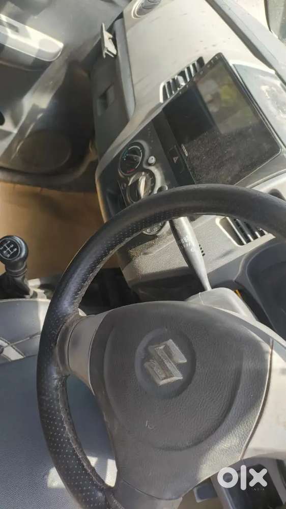 Gadi Achi Hai Side Paint Hai Beema Nhi Hai