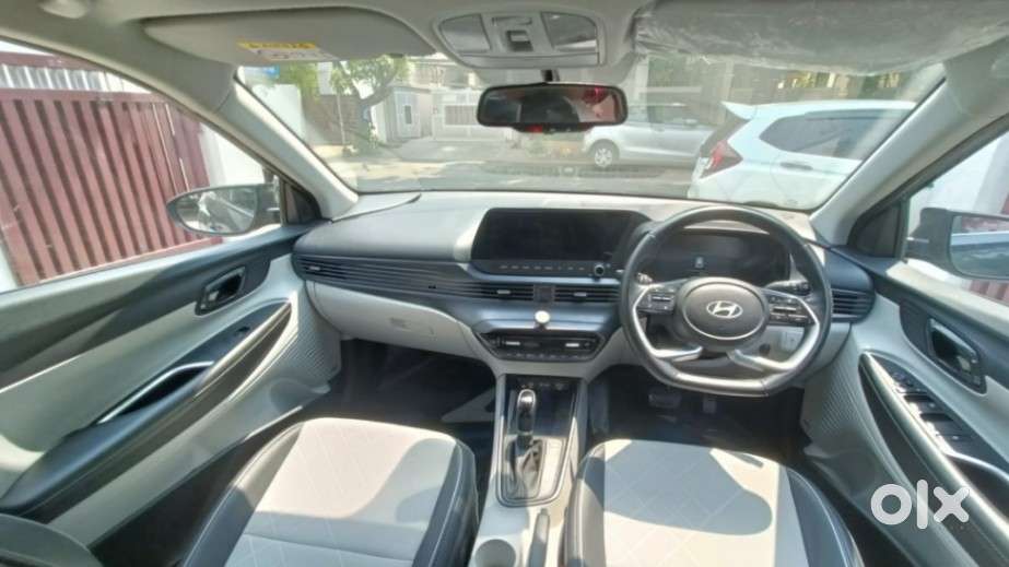 Hyundai I20 Asta (o) 1.2 Ivt, 2024, Petrol