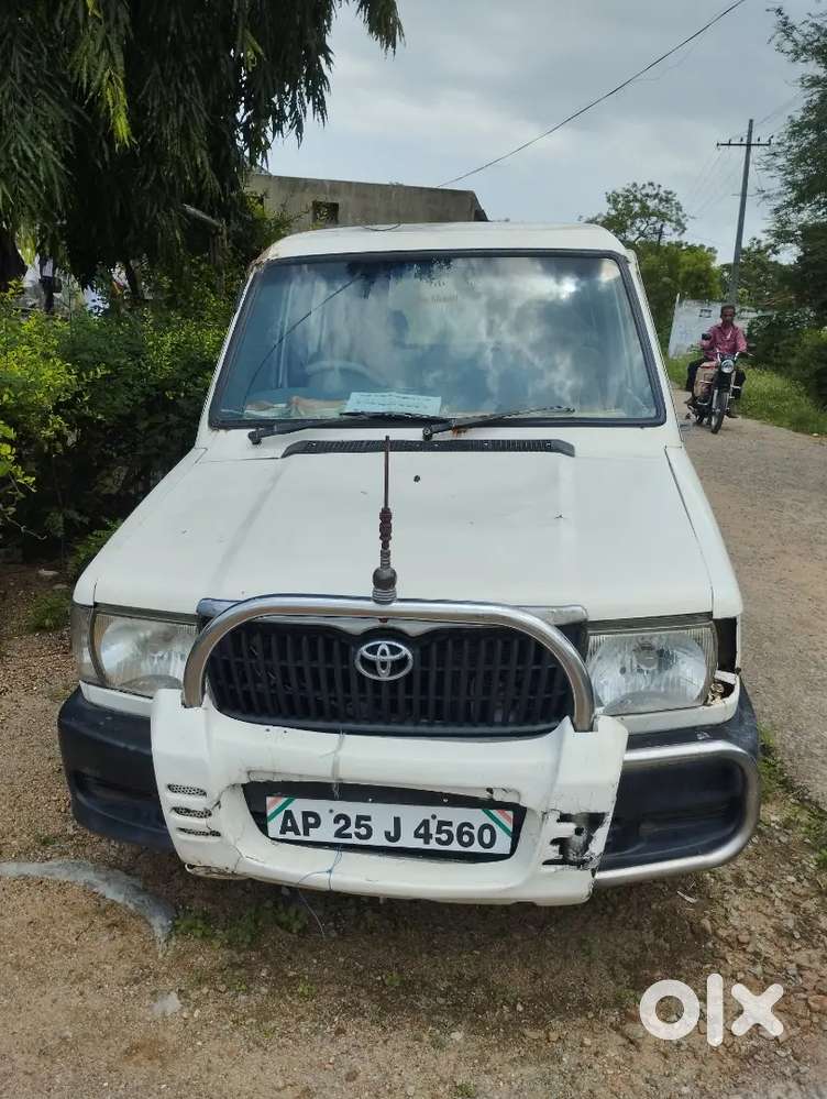 Toyota Qualis Diesel 2003
