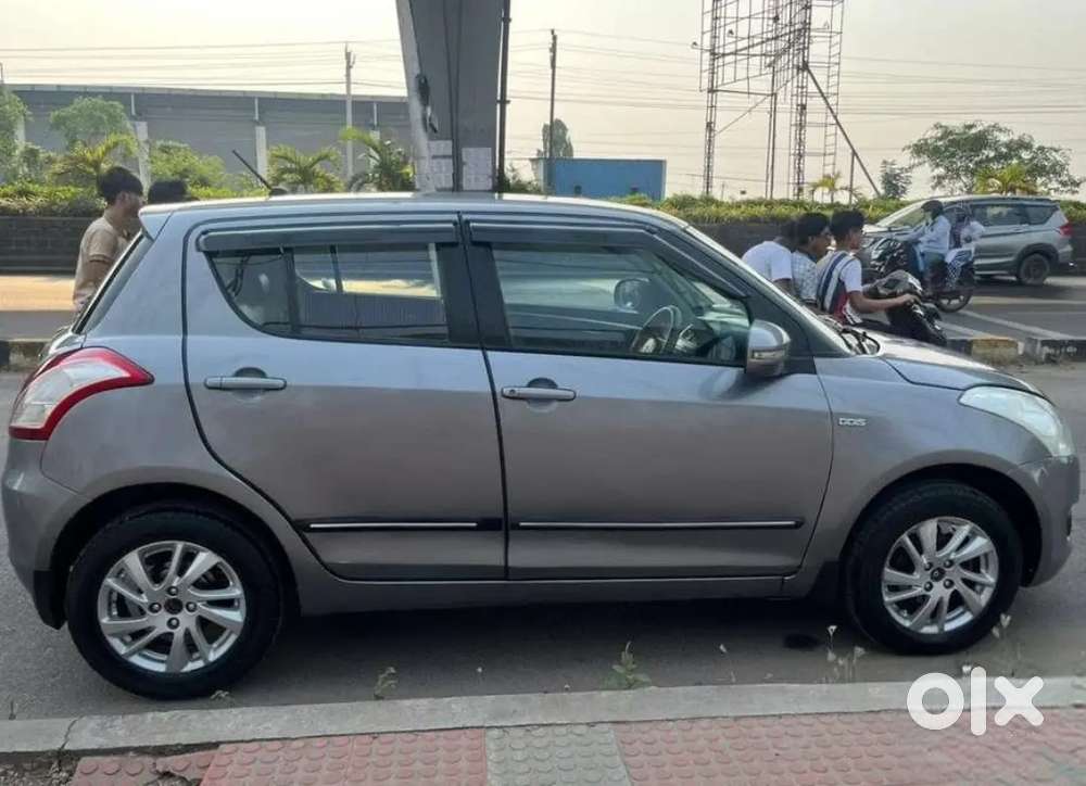 Maruti Suzuki Swift Petrol Cng 2014 November