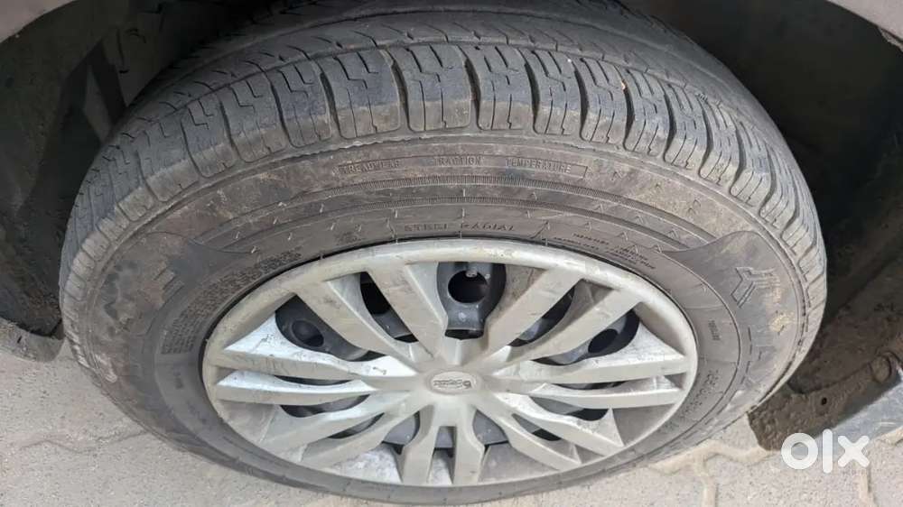 Maruti Suzuki Swift Dzire 2016