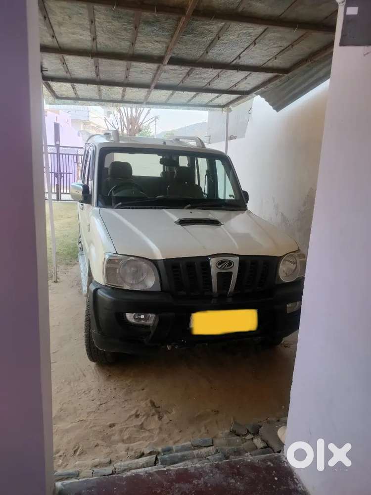 Mahindra Scorpio 2014
