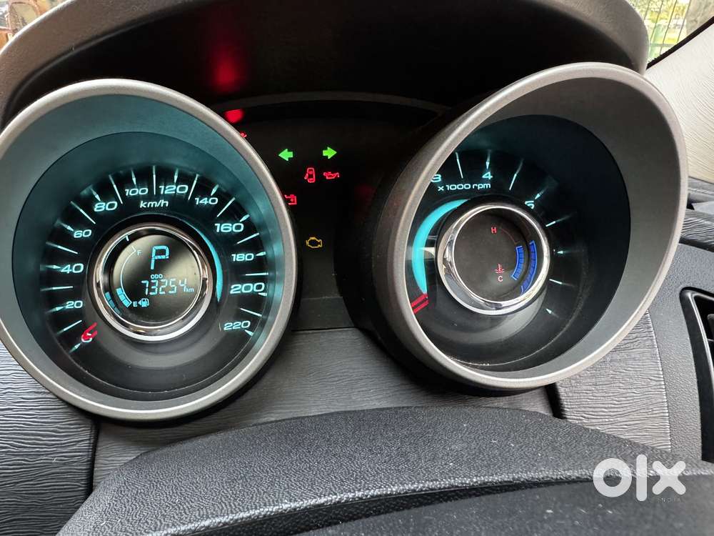 Mahindra Xuv500 W10 Awd, 2016, Diesel