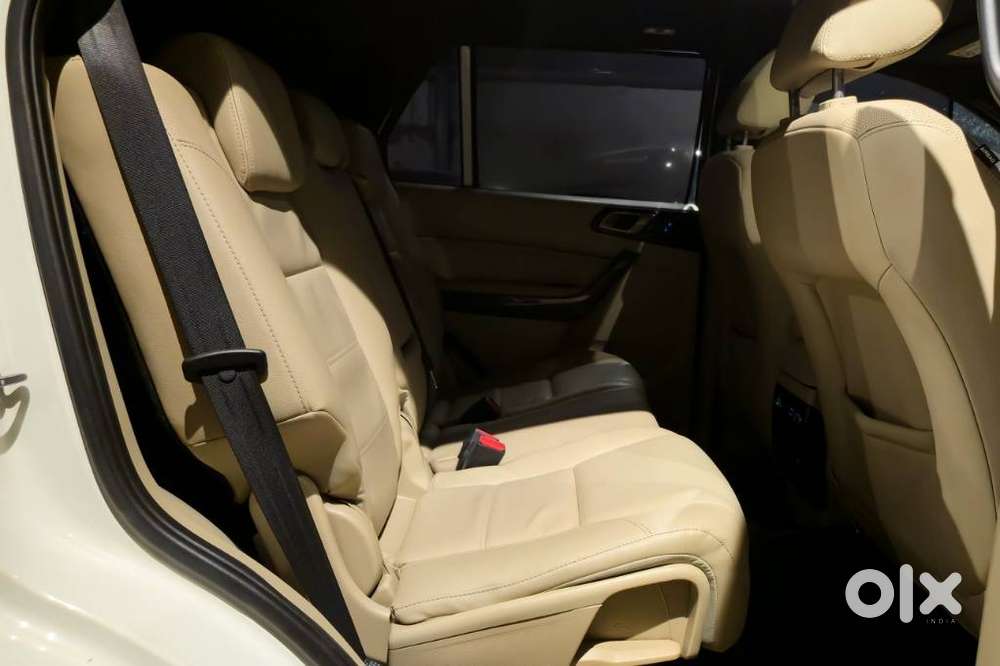Ford Endeavour 3.2 Titanium 4x4 At, 2019, Diesel