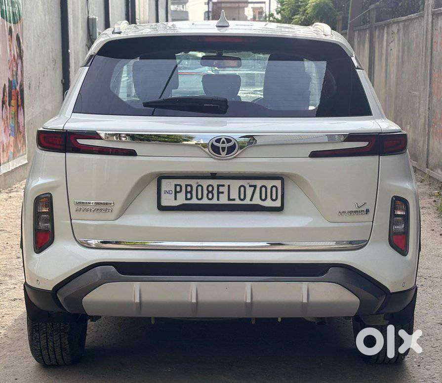 Toyota Innova Crysta, 2024, Petrol