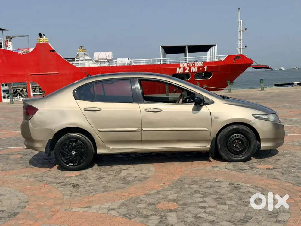 Honda City 2010 Petrol 64000 Km Driven