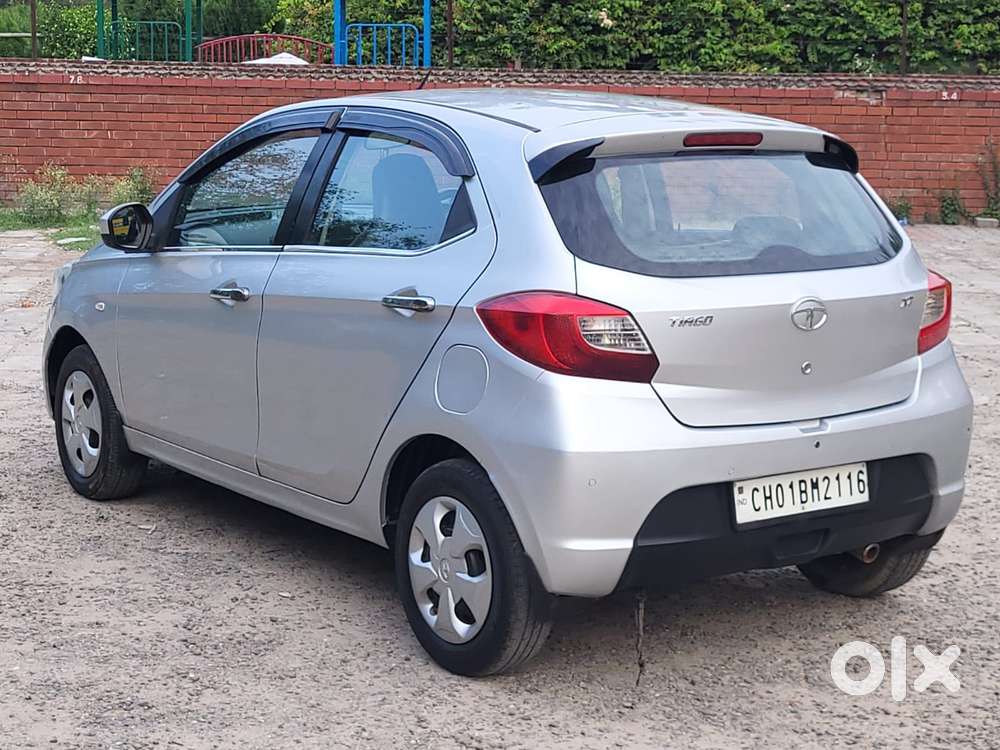 Tata Tiago 1.2 Revotron Xt (o), 2017, Petrol