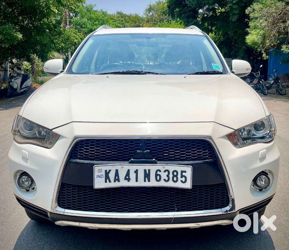 Mitsubishi Outlander 2.4 Cvt, 2010, Petrol