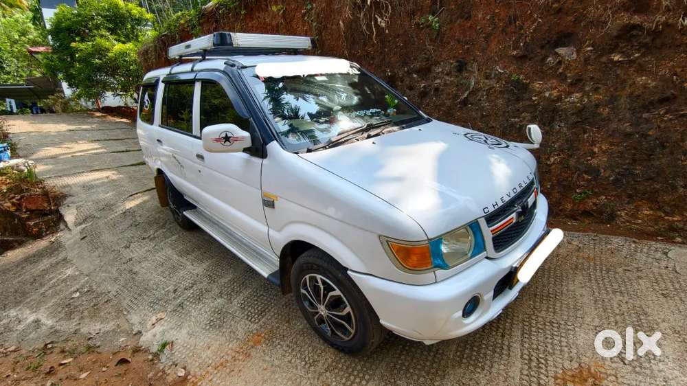 Chevrolet Tavera 2012