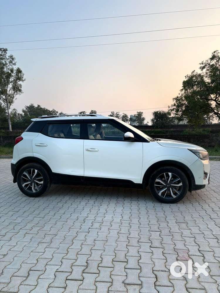 Mahindra Xuv300 2019 Diesel 880000 Km Driven