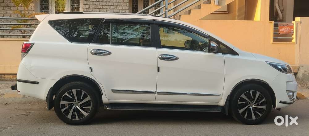 Toyota Innova Crysta 2.4 Z 7 Str, 2023, Diesel