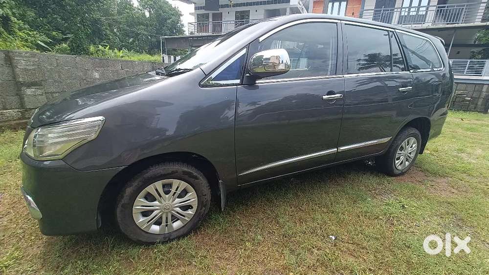 Toyota Innova 2.5g 2008 Model Re Vehicle.