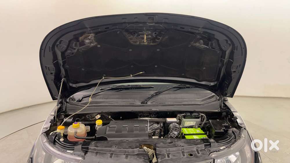 Mahindra Kuv 100 Mfalcon G80 K6, 2016, Petrol
