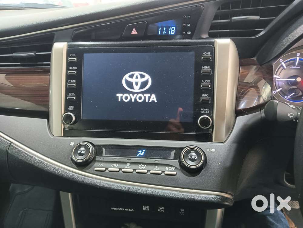Toyota Innova Crysta 2.4 V, 2023, Diesel