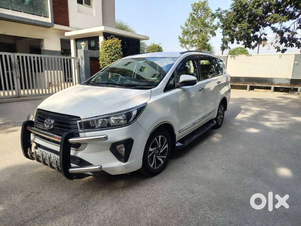 Toyota Innova Crysta [2020-ongoing] 2.4 Gx 7 Str, 2021, Diesel