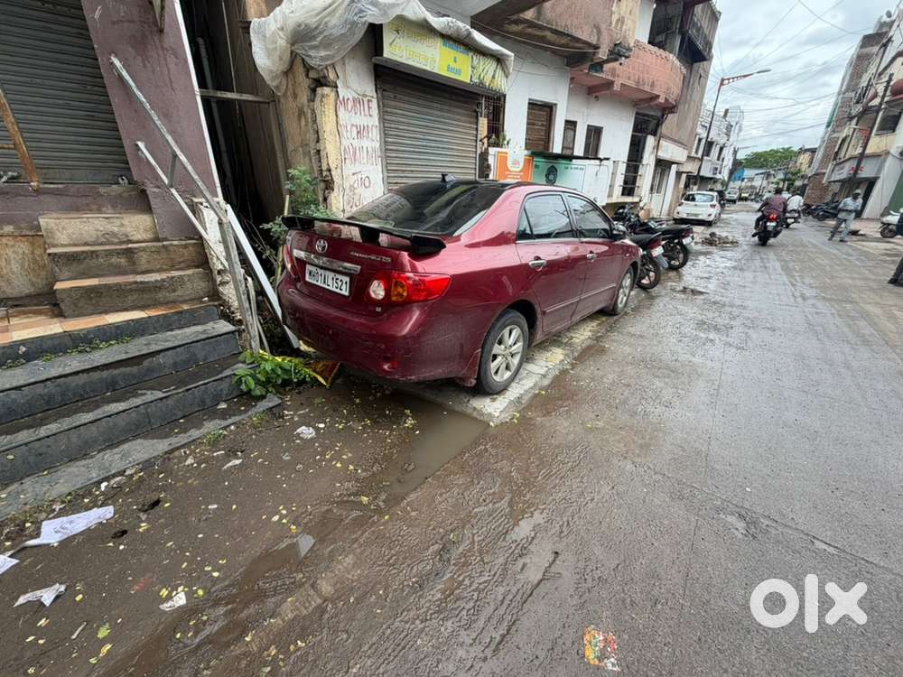 Toyota Corolla Altis 1.8 G – 2009  Luxury Sedan  Well Maintained