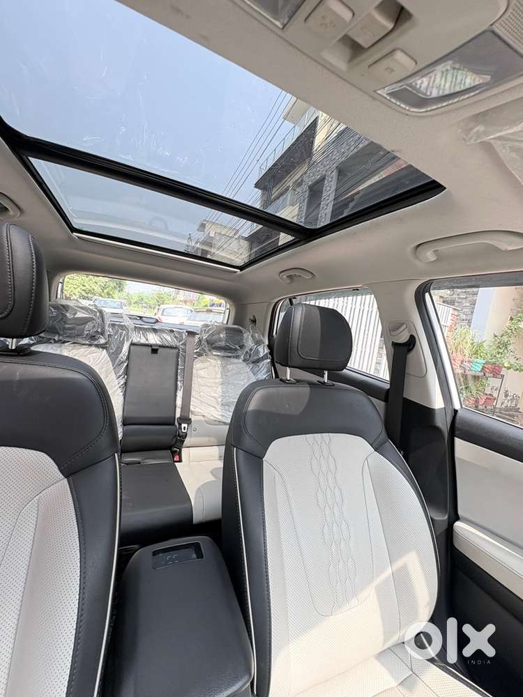 Hyundai Creta 2023 Diesel 24000 Km Driven