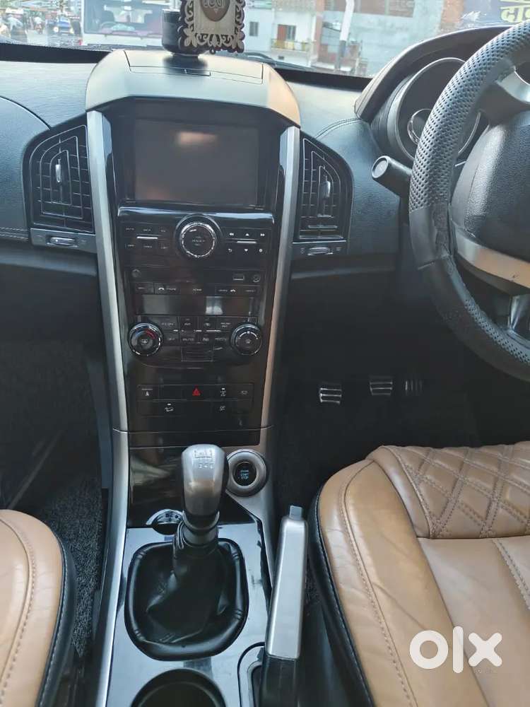 Mahindra Xuv500 2.2 2019 V.i.p No..