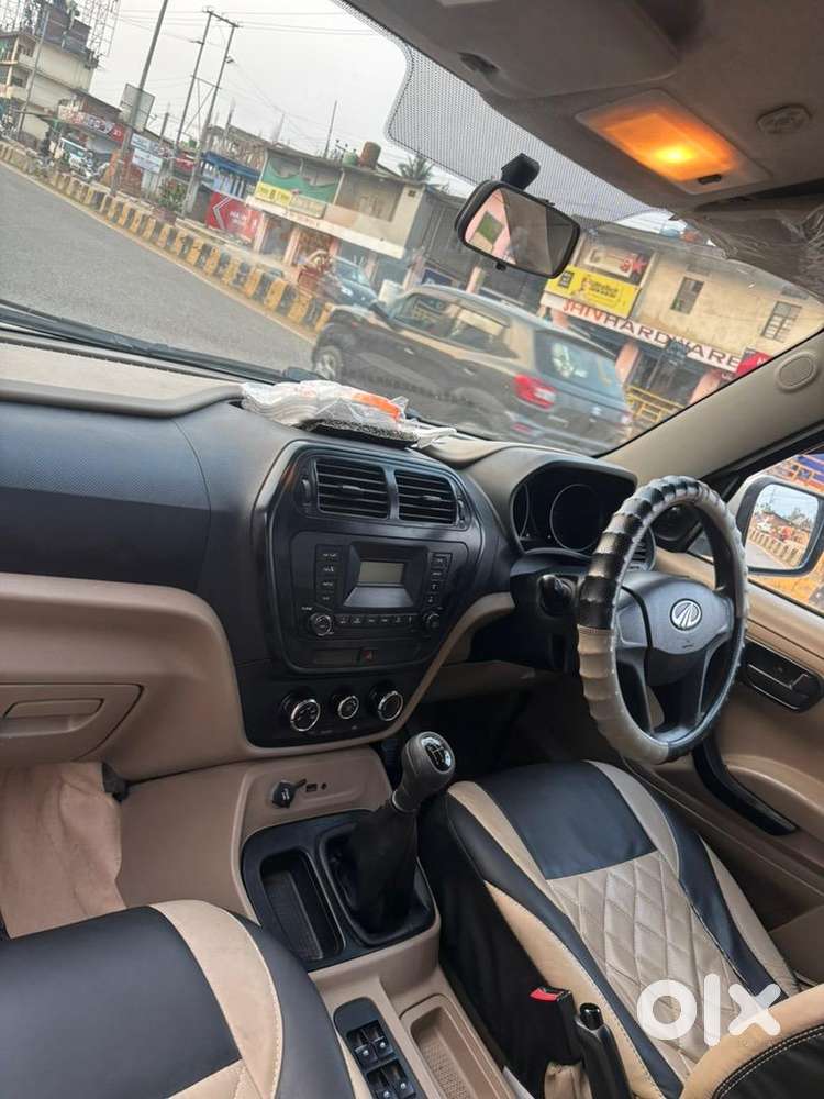 Mahindra Tuv 300 2018 Diesel Well Maintained