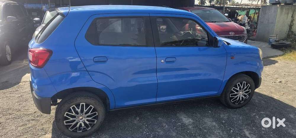 Maruti Suzuki S-presso Vxi Opt, 2020, Petrol