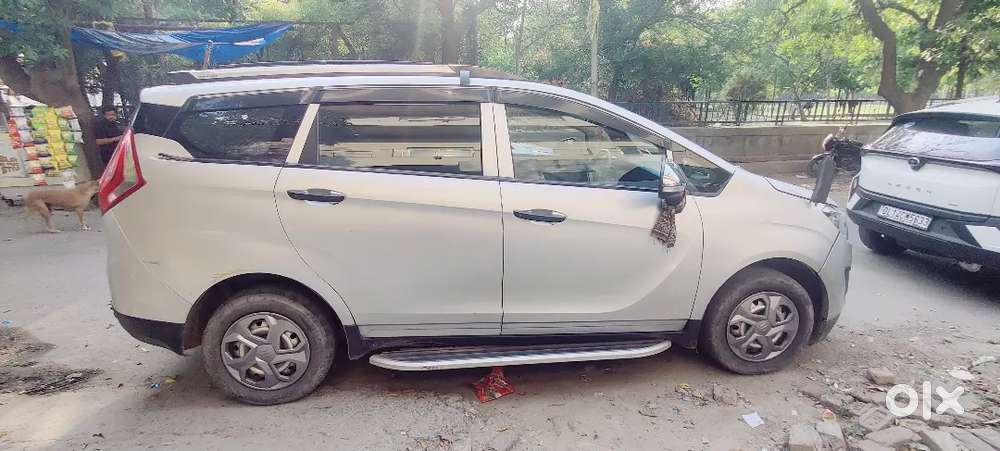 Mahindra Marazzo 2019