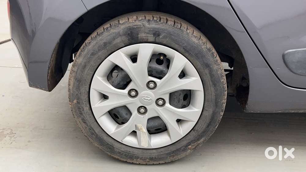 Hyundai Grand I10 1.2 Kappa Sportz, 2016, Petrol