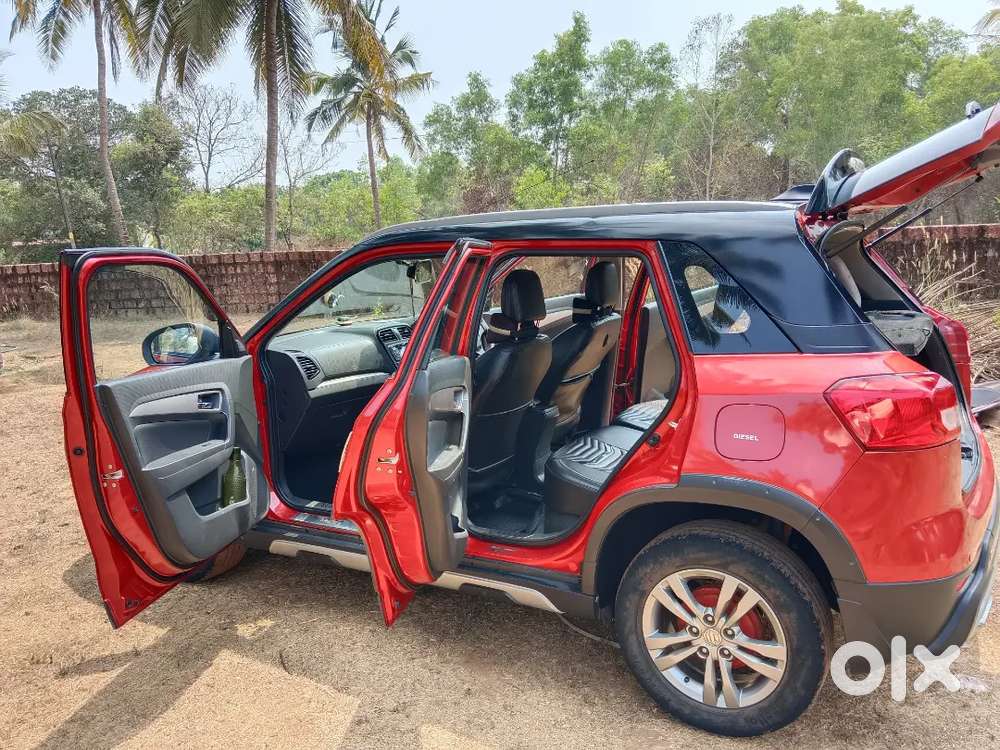 Maruthi Suzuki Brezza 2017 Diesel Well Maintained.