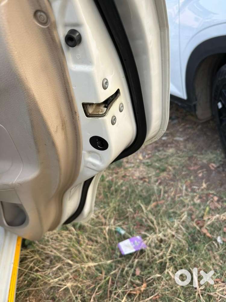 Maruti Suzuki Swift Dzire Tour 2019 Diesel Well Maintained