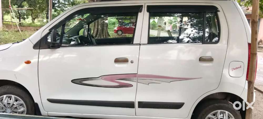 Maruti Suzuki Wagon R Lxi 2012
