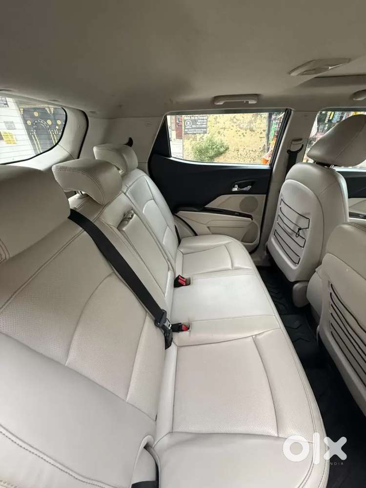 Mahindra Xuv300 W8 Option Diesel, 2019, Diesel