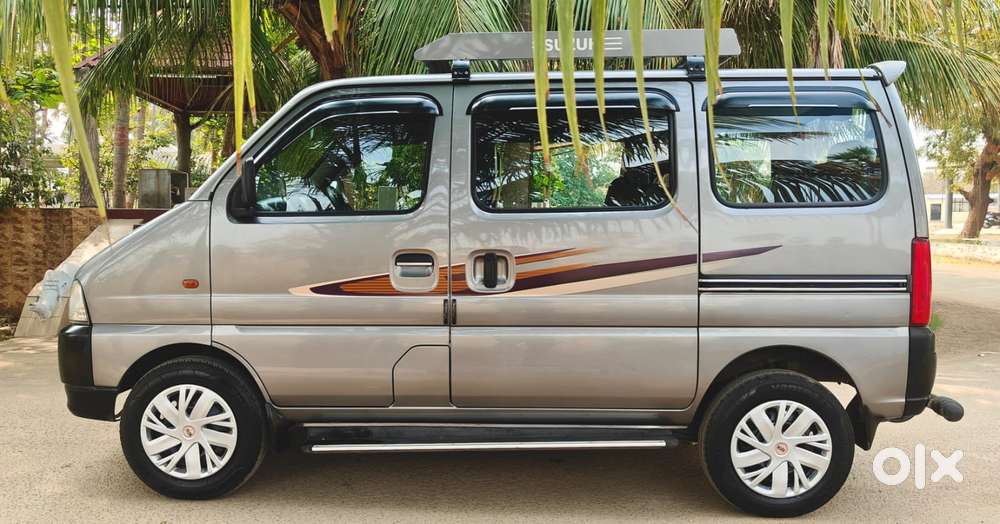 Maruti Suzuki Eeco 1.2 7 Str Std(o), 2022, Petrol