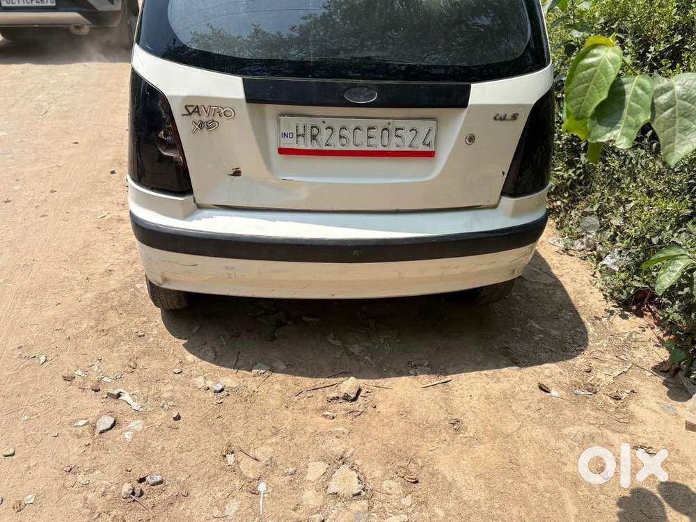 Santro 2014 Company Fitted Cng 20k Worth Music Systum