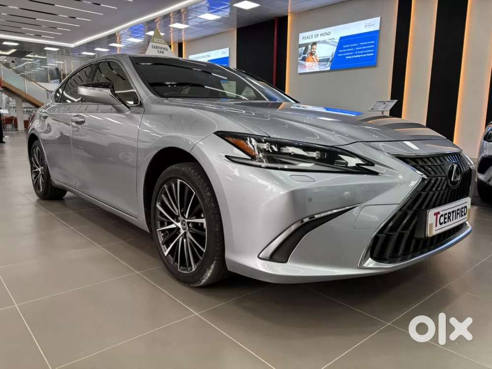 Lexus Es, 2023, Petrol