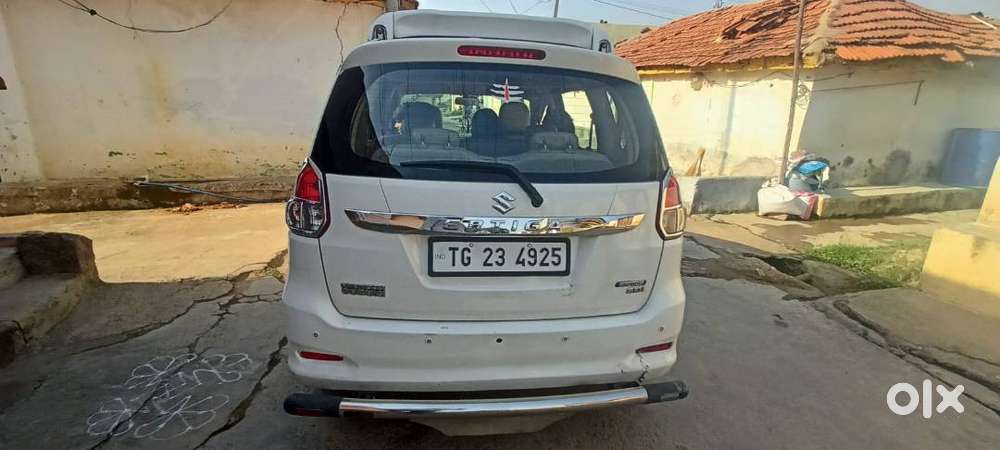 Maruti Suzuki Ertiga Shvs